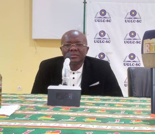 Littérature : N’Famara Camara présente son nouveau roman aux étudiants