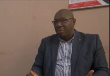 Sur la liberté de la presse : « les journalistes guinéens traversent une période très critique » déclare Ibrahima Koné, le directeur général du Quotidien national Horoya