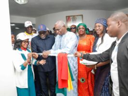 Mamou: le Premier ministre inaugure l’Agence des dépôts du trésor